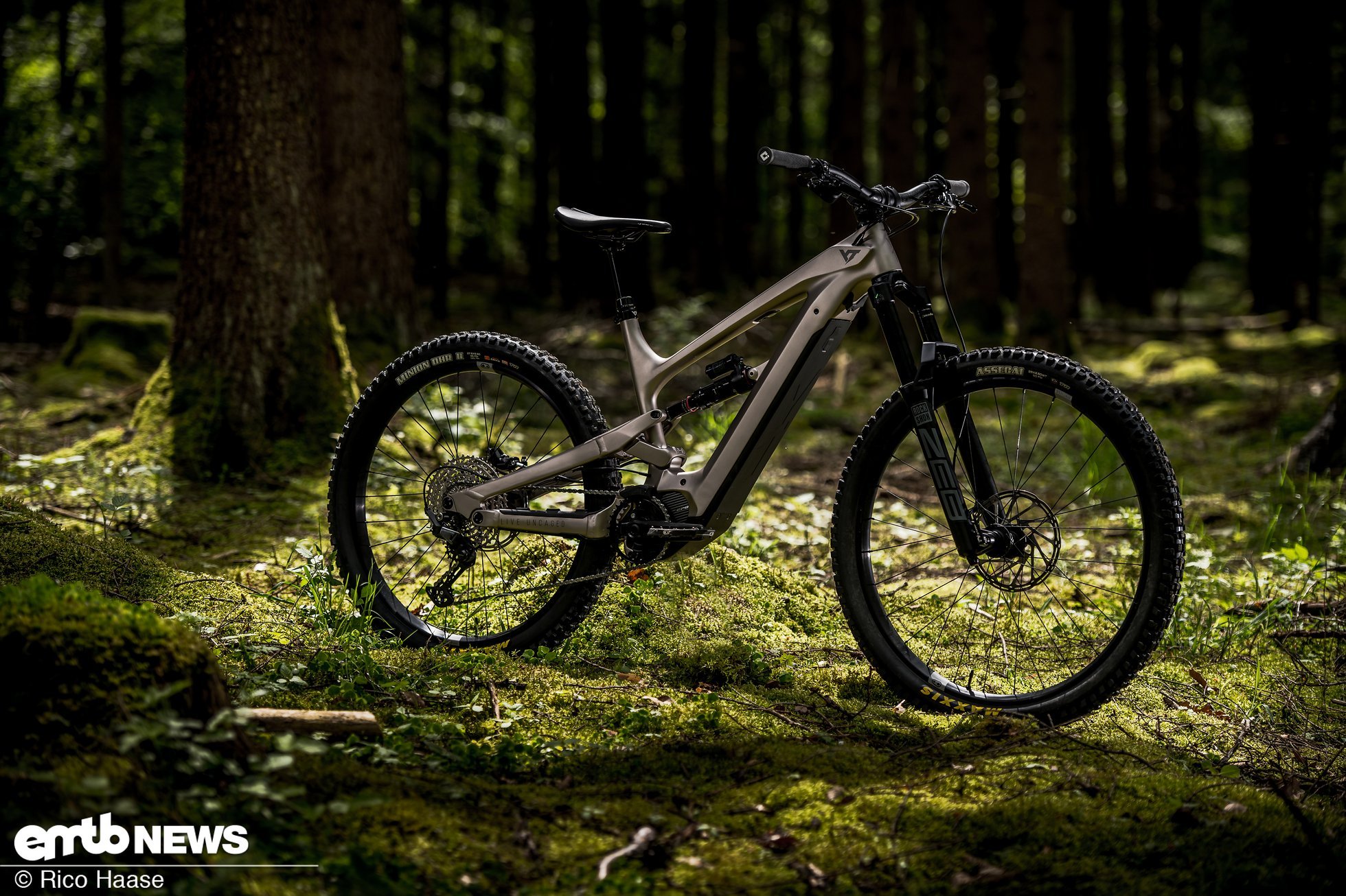 Foto YT Decoy MX Core 2 MY 2022 EBike Neuvorstel…