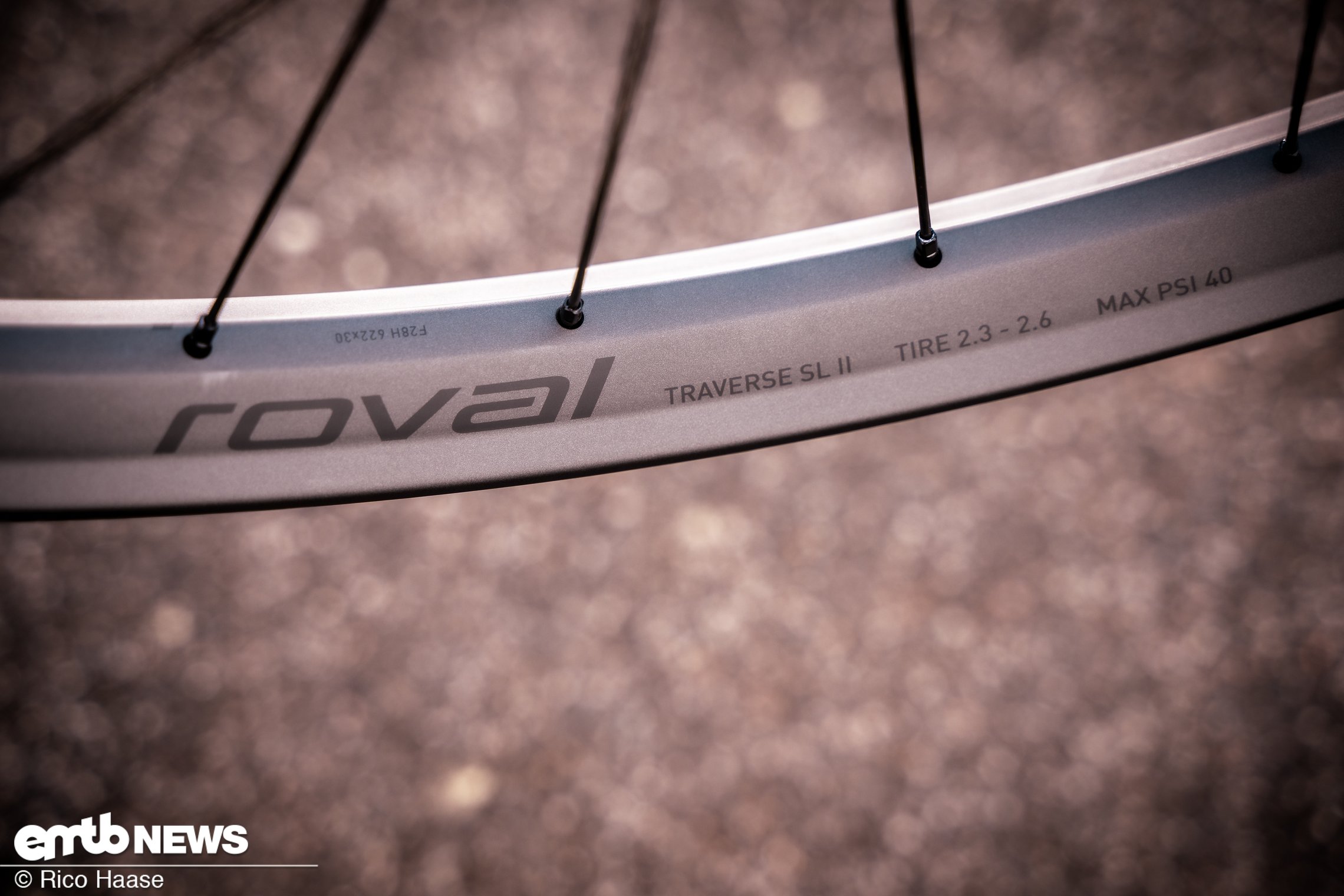 Roval Traverse SL II – Trail-Laufradsatz mit leichten Carbonfelgen