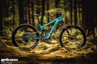 Wir konnten den neuen TQ-HPR60 bereits exklusiv in einem Yeti MTe testen. Wir konnten den neuen TQ-HPR60 bereits exklusiv in einem Yeti MTe testen.