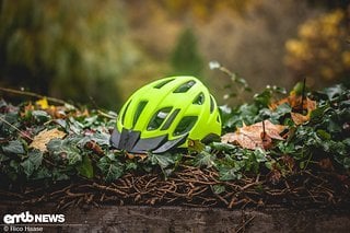 Der Helm mit Mountainbike-Genen: Specialized Centro LED