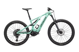 Wahnsinn, dass es sogar ein Specialized in unserer Auswahl geschafft hat – auf das Turbo Levo Alu gibt derzeit 500 € Rabatt, sodass ihr das langhubige E-Trail-Bike für derzeit 5.000 € bekommt.