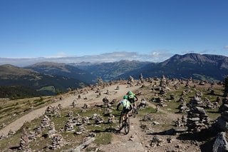 Die Etappe 1 für an unzähligen "Steinmandln" vorbei