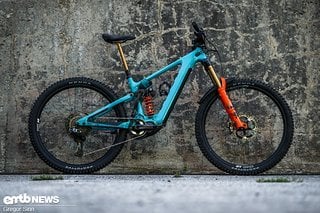 Ryan Gilchrist geht auch 2025 mit einem Yeti 160 E an den Start. Ryan Gilchrist geht auch 2025 mit einem Yeti 160 E an den Start.