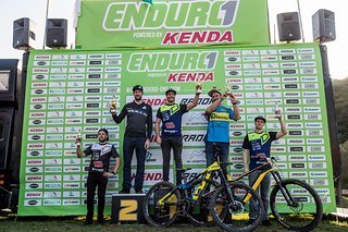 Das Podium des letzten Rennens der Kenda Enduro One 2019