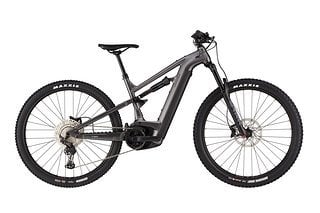 Mit dem Cannondale Moterra Neo 4 gibts direkt eine Edelmarke für euch – ausgestattet mit dem Bosch CX Gen4 und dem 150/150 mm RockShox Fahrwerk gibts das E-Trail-Bike für 4.899 €.