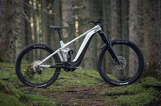 Giant Reign E+ – hier hat Giant ein bewährtes E-Enduro weiter verbessert und mit cleveren Updates ausgestattet