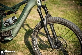 Die RockShox Pike RC ist leicht abzustimmen und funktioniert auf dem Trail tadellos