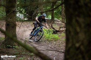 Das Nox Amplifier P2 ist ein schnelles Bike mit hohen Nehmerqualitäten und Spaß an steilen oder ruppigen Abfahrten.