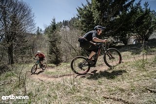 Je mehr Eco-Modus, desto tiefer hängst du überm Lenker. Strom sparen macht zu jeder Zeit Sinn, erst recht, wenn …