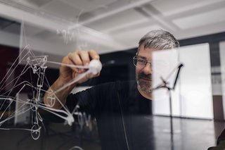 Industriedesigner Lutz Scheffer vom ADP Concept Design Center in Garmisch-Partenkirchen