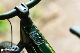 Eingelassen ins Oberrohr ist das Kiox 400 C Display. Eingelassen ins Oberrohr ist das Kiox 400 C Display.