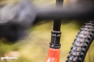 Bei der Sattelstütze vertraut man auf BikeYoke.