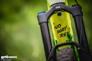 Bei Trial- und Mountainbikepionier Hans ist der Name „No Way“ Programm. Bei Trial- und Mountainbikepionier Hans ist der Name „No Way“ Programm.
