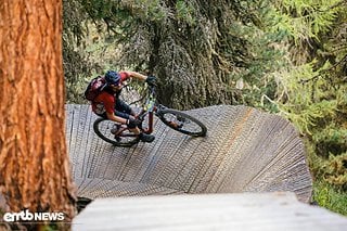 gut gebaute Holzwallrides katapultierten die Fahrer wieder in eine andere Richtung