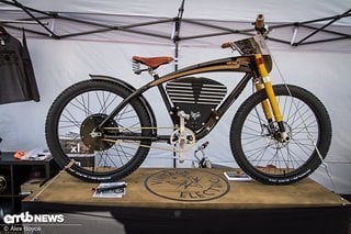 Vintage Electric hatte die limitierte Edition ihres Scramblers dabei