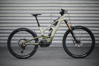 ... das 2023 vorgestellte Canyon Torque:ON mit Shimano-Motor.