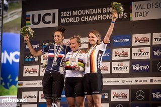 Podest der Damen bei der UCI E-MTB WM Val Di Sole (ITA) 2021