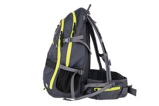 Mit einem Packvolumen von 28 Litern ist dieser Rucksack geräumig genug, um auch auf sehr langen Touren ausreichend Platz zu bieten