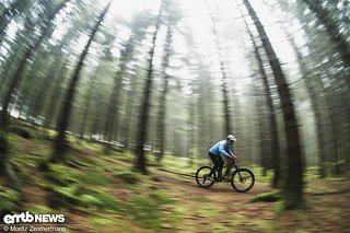 Auch die Abschnitte im Trailcenter Winterberg boten viel Abwechslung und jede Menge Fahrspaß, auch wenn das Wetter eher so lala war.