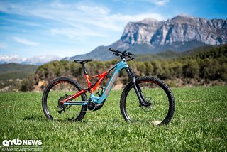 Beim eMTB-News User Award 2018 habt ihr das Specialized Turbo Levo zum „E-MTB des Jahres“ gewählt