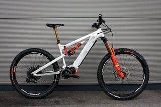 Das Nox Hybrid Enduro Pro in der limited Edition