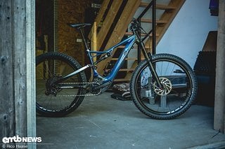 Sieht richtig schick aus – das Specialized Levo in der limitierten BMW-Sonderedition