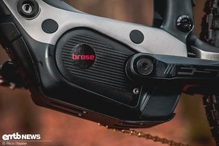 Der Brose Drive S mit leichtem Magnesiumgehäuse ist das Herzstück des M1 Erzberg E-MTBs.