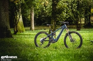 Pivot Shuttle LT mit Bosch CX Race – wer ein kompromissloses E-Ednurobike sucht, wird hier fündig