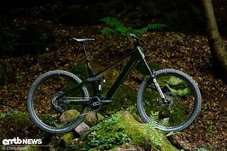 Das neue Rose Slab Plus verfügt über satte 170/160 mm Federweg.