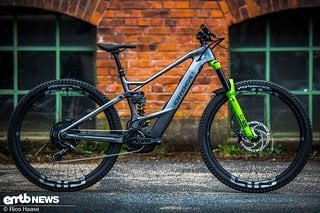 Das Orbea Wild-FS M10 stellt in der Serienkonfiguration das Einstiegsmodell in dieser Produktfamilie dar