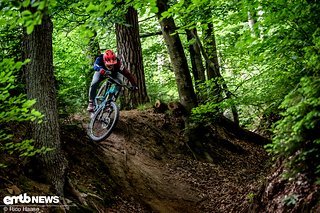 Trails, Trails, Trails! Nichts anderes will man mit dem Yeti MTe fahren. Trails, Trails, Trails! Nichts anderes will man mit dem Yeti MTe fahren.