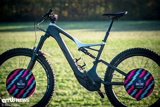 Et voilà: dieses E-MTB ist fertig für den Hauptwaschgang