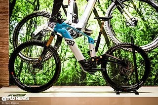 Ein weiteres Highlight der Eurobike 2025, ist das Gardner87 mit Yamaha PW-X4-Motor und einem vollkommen eigenwilligen Design. Ein weiteres Highlight der Eurobike 2025, ist das Gardner87 mit Yamaha PW-X4-Motor und einem vollkommen eigenwilligen Design.