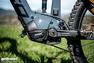 Im Norco Sight VLT werkelt ein Shimano Steps E8000-Motor