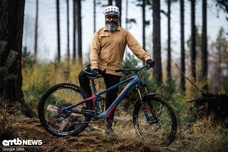 „Auf moderaten Trails hat mir das Pivot Shuttle SL Pro richtig gut gefallen. Es ist agil, lässt sich quirlig fahren und macht – wenn das Gelände nicht zu grob ist – richtig viel Spaß.“