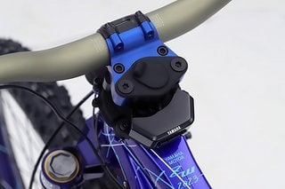 So stellt sich Yamaha ein integriertes Display und einen Vorbau mit EPS Servolenkung vor.