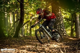 Den Blick weit vorne auf dem Trail, das E-Bike macht den Rest