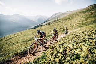 Bis letztes Jahr war die Transalp noch Mountainbikes ohne E vorbehalten