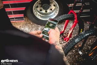 Schnell mal das Fahrwerk abstimmen? Mit Trailhead von Rockshox geht es kinderleicht.