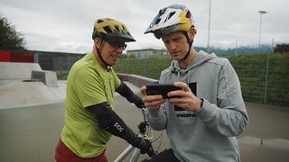 Immerwieder wurden die Bewegungen im Video analysiert und verbessert.