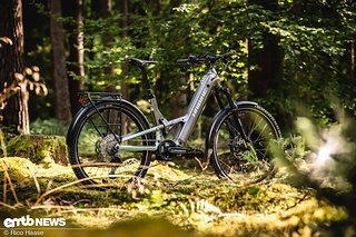 Ein vollgefedertes, trailtaugliches E-SUV mit tiefem Einstieg sieht man selten. Haibike will dies ändern!