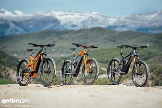 Das sind die Kandidaten in unserem Test: Scott Genius eRide 900, Cube Stereo Hybrid 160 und Bull E-Core Evo (v.l.n.r.).