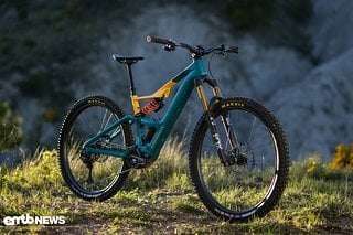 Orbea Rise Gen3 – in der jüngsten Generation ist das beliebte Light-E-MTB als ST- und LT-Variante zu bekommen.