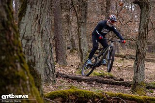 Vom ersten Augenblick an haben wir mit diesem Bike Spaß und erfreuen uns an dessen Lebhaftigkeit.