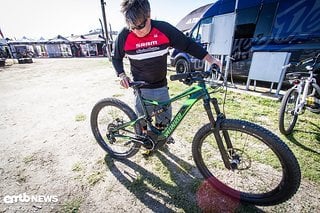 Troy Lee mit seinem E-Bike