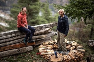 Scheinbar einfache Dinge bedeuten in abgelegenen ligurischen Tälern plötzlich viel harte Arbeit. Heizen zum Beispiel.