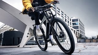 Im Jahr 2021 wurde der FAZUA RIDE 50 TRAIL / STREET präsentiert, eine Weiterentwicklung des Evation Antriebs mit mehr Power und weniger Gewicht. Anwendungsspezifische Radiatoren optimieren die Antriebe für die jeweilige Fahrsituation.