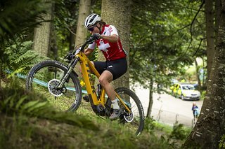 Auf dem Weg zum Weltmeister-Titel war Nathalie mit einem an ihre Vorlieben angepassten Race-Modus unterwegs.