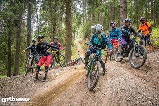 Auf dem Trail machten wir oft Pause und Stephanie gab hilfreiche Tipps für eine bessere Fahrtechnik