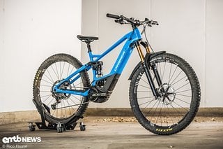 Das E-Bike steht bombenfest im Bike Board One